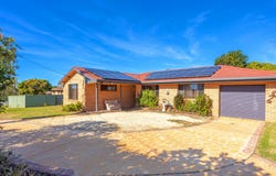 84 Old Bar Road, Old Bar, NSW 2430
