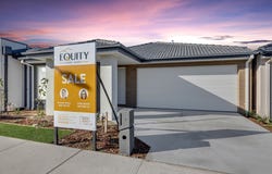 8 Pedirka Road, Truganina, Vic 3029