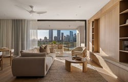 1402/8 River Terrace, Kangaroo Point, Qld 4169