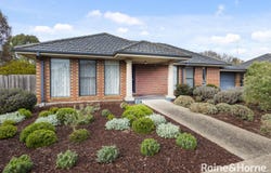 1/79-81 Powlett Street, Kyneton, Vic 3444