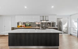 5 Kerry Crescent, Berkeley Vale, NSW 2261