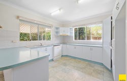 16 Junction Street, Edge Hill, Qld 4870