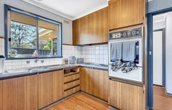 37 Pekin Road, Maryborough, Vic 3465