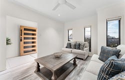 209 Darlington Drive, Yarrabilba, Qld 4207