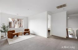 57 Sugarloaf Drive, Macleod, Vic 3085