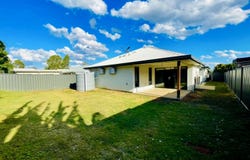 10 BUSHLARK Drive, Moranbah, Qld 4744