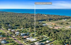 12 Beacon Road, Booral, Qld 4655