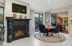 37 Sunnyside Way, Aveley, WA 6069
