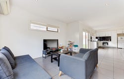 Unit 2/146 Hilton St, Glenroy, Vic 3046