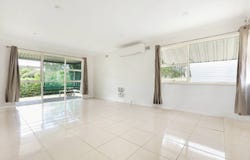 8 Canberra Crescent, Campbelltown, NSW 2560
