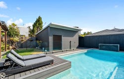 4 Benetti Crescent, Hope Island, Qld 4212