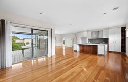 17 Eton Road, Torquay, Vic 3228