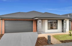 82 Eaglemont Drive, Strathtulloh, Vic 3338