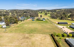 195 Shreeves Road, Molong, NSW 2866