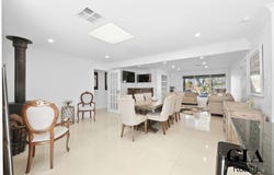 45 Drummoyne Crescent, St Johns Park, NSW 2176