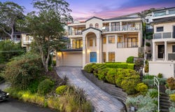 10 Heaton Avenue, Clontarf, NSW 2093