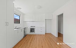 32 Highlands Road, Thomastown, Vic 3074