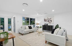 18 Bedser Street, MacGregor, Qld 4109