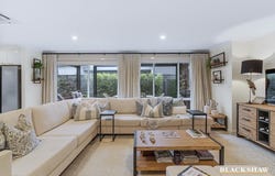 6 Griffiths Run, Broulee, NSW 2537