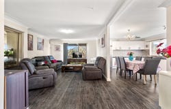 71 Manooka Crescent, Bradbury, NSW 2560