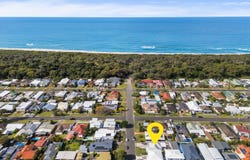 17 Boronia Avenue, Windang, NSW 2528