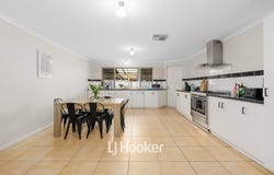 29 Pritchard Cross, Usher, WA 6230