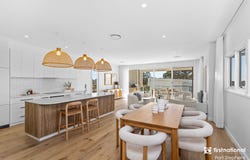 1/44C Squire Street, Fingal Bay, NSW 2315