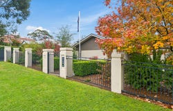 1 Seiberi Cl, Blackheath, NSW 2785