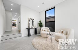 7A Holland Crescent, Casula, NSW 2170