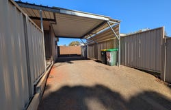 50 Pioneer Dr, Roxby Downs, SA 5725