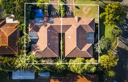 1 & 2/16 Heeb Street, Bundall, Qld 4217
