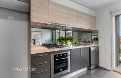 10/2 Dunoon Street, Murrumbeena, Vic 3163