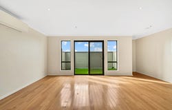 8/489A Mahoneys Road, Fawkner, Vic 3060