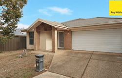 5 Alabaster Avenue, Cobblebank, Vic 3338