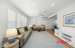 10 Gretel Crescent, Booragul, NSW 2284
