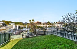 2/67 Witonga Drive, Yamba, NSW 2464