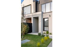 6 Poplar Crescent, Bellfield, Vic 3081