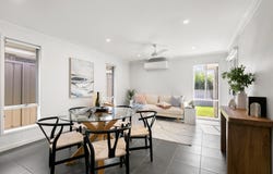 2/8 Croft Close, Thornton, NSW 2322
