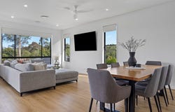 160 Cedar Creek Road, Upper Kedron, Qld 4055