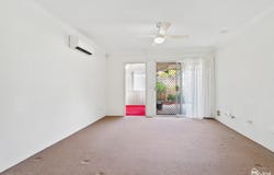 1/31 Third Avenue, Kelmscott, WA 6111