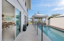 32 Pacific Esplanade, Slade Point, Qld 4740