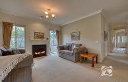 14 St Leonard Way, Pakenham, Vic 3810