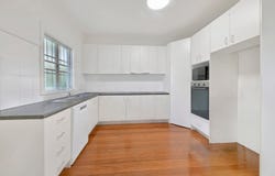 13 Chaucer Street, Moorooka, Qld 4105