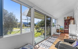 6 Oak St, Killarney, Qld 4373