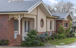 2/6-8 Rodney Street, Gisborne, Vic 3437