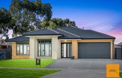 36 Arnolds Creek Boulevard, Harkness, Vic 3337
