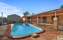 6 McWhirter Way, Baynton, WA 6714