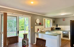 16 Ivybird Court, Torquay, Qld 4655