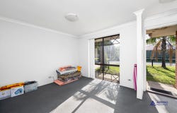 11 Hotchkiss Close, Thornlie, WA 6108