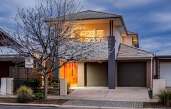 15 Crompton Drive, St Clair, SA 5011